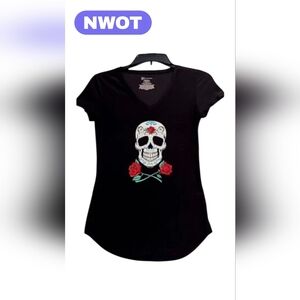 Black Skull Graphic Tee NWOT
